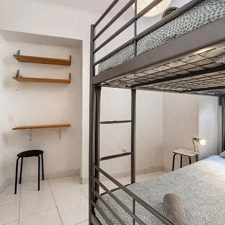 Appartement 3 Bedroom In *