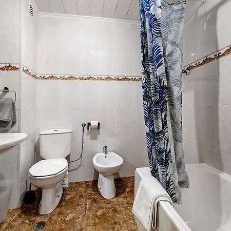 Appartement 3 Bedroom In *