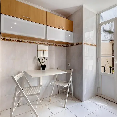Appartement 3 Bedroom In *
